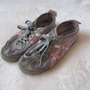Pink & Grey Onitsuka Tiger Mexico 66